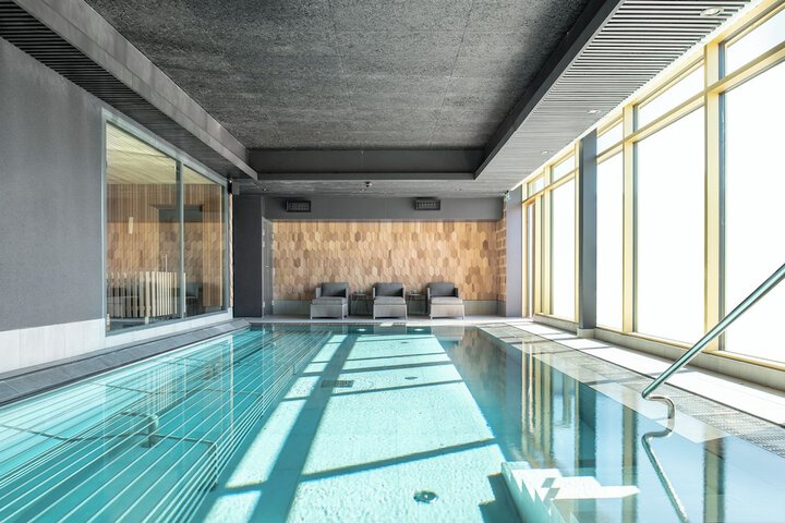 Pool 9 of 27