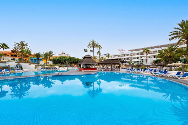Pool Hotel