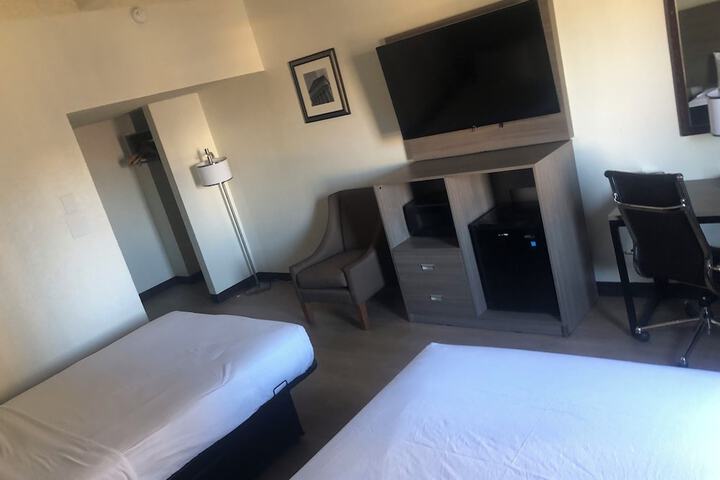 Room 17 of 52