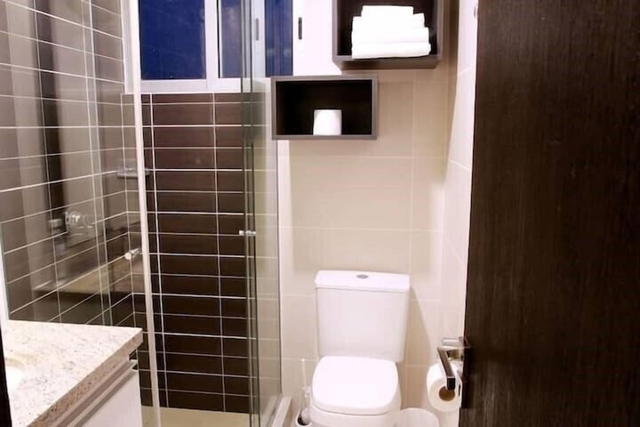Room 9 of 15
