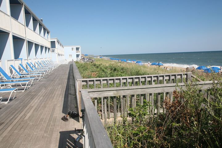 Beach 27 of 37