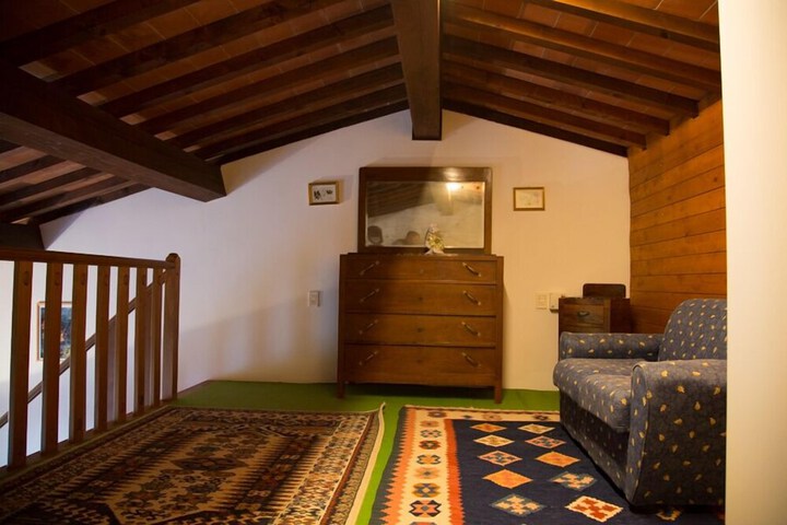 Room 13 of 30