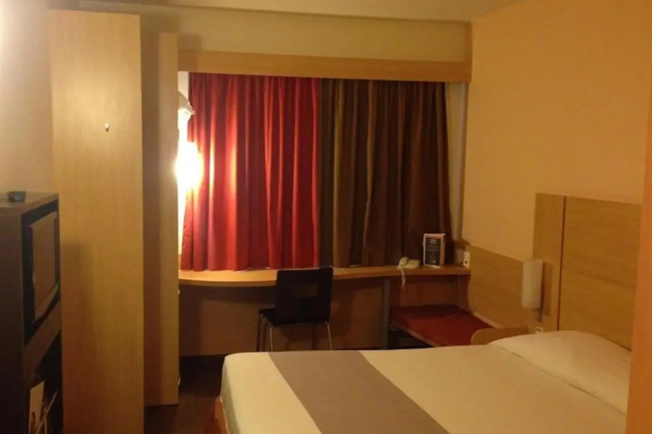 guest_rooms