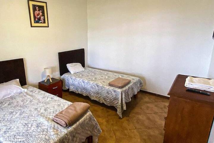 Room 4 of 20