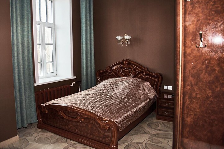 Room 20 of 42