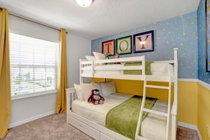 Room 62 of 65