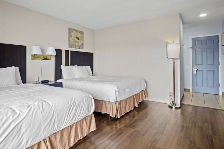 Basic 2 Queen Beds City View (4 of 12)