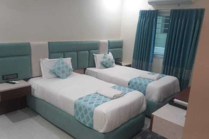 Room 14 of 20