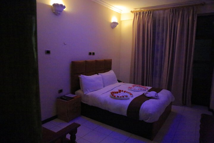 Room 18 of 60