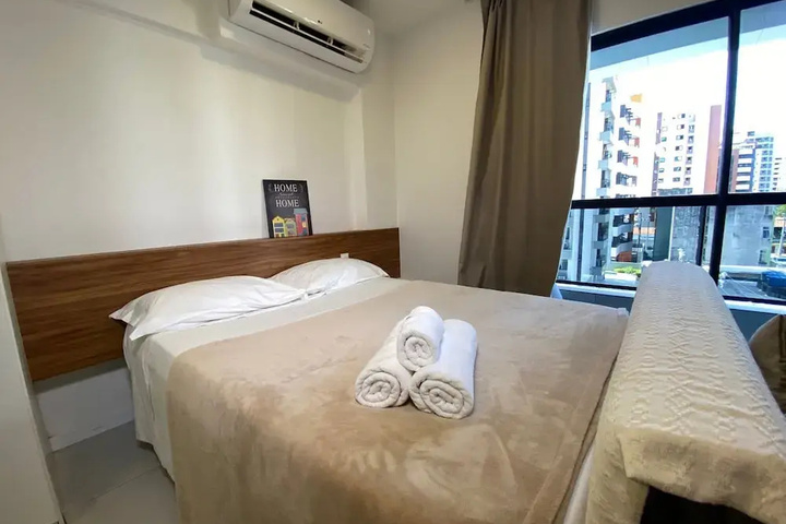 Room 3 of 10