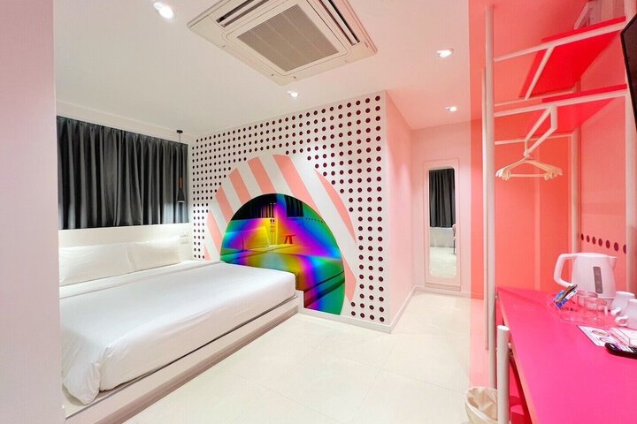 Room 48 of 97