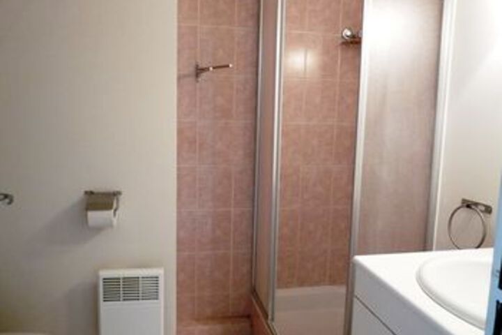 Room 5 of 30