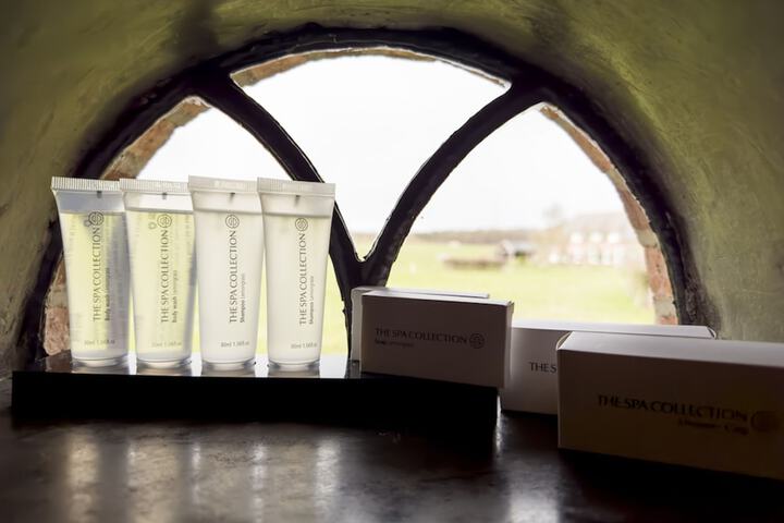 Room 22 of 76