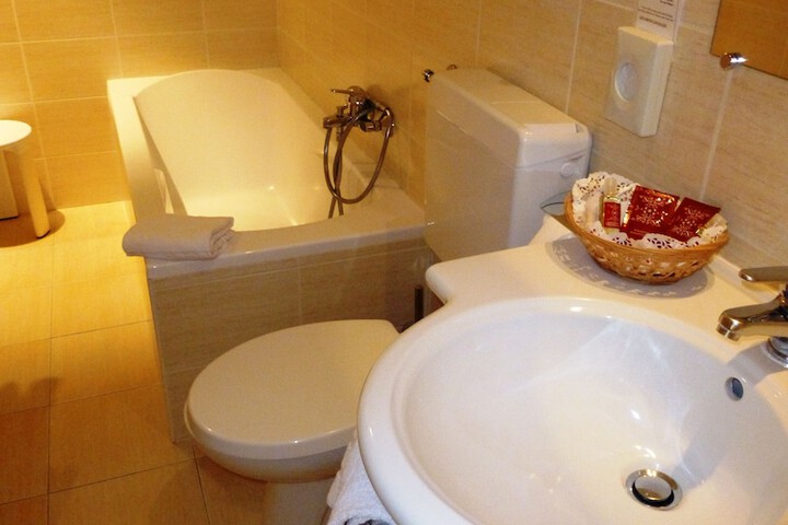 Bath Photo