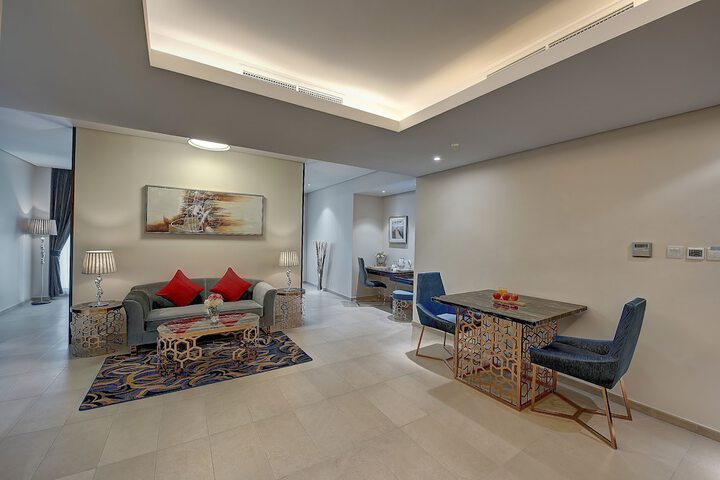 Room 25 of 58