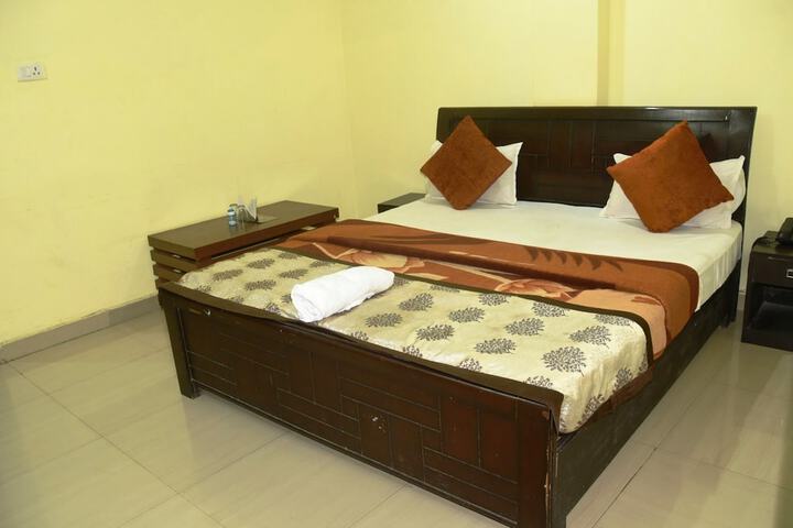 Room 7 of 22