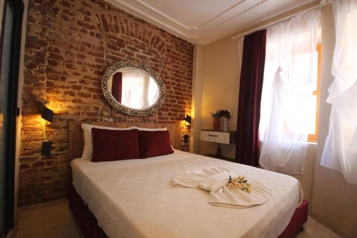 Room 44 of 55