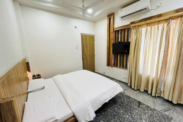 Room 45 of 69