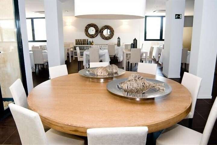 Dining Photos