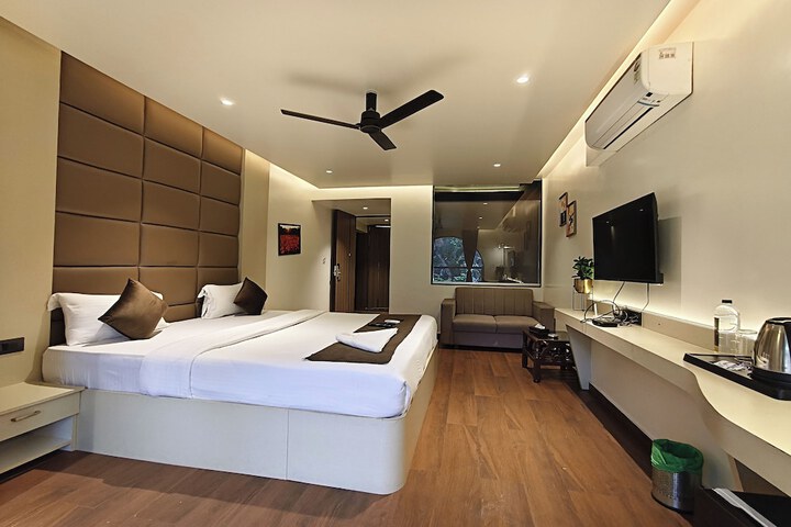 Room 39 of 90