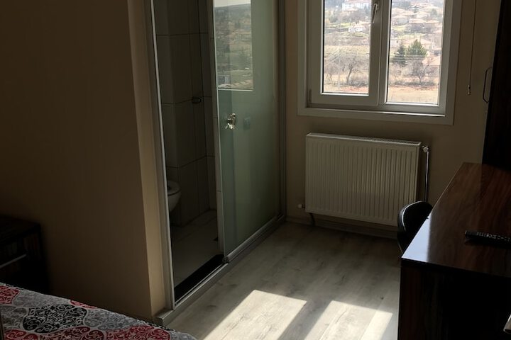 Room 14 of 47