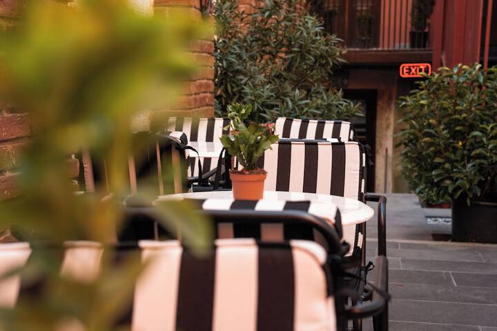 Hotel 44 of 47