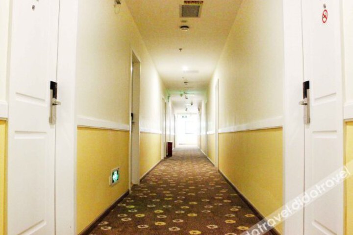 Bohai Hotel