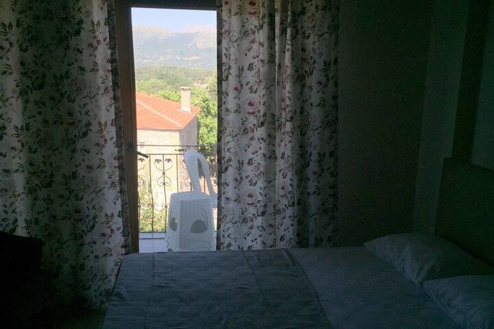 Room 11 of 263