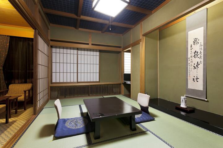 Room 20 of 64