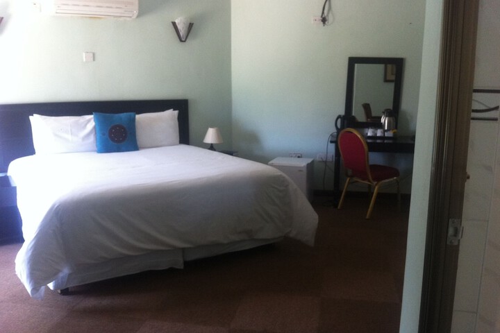 Room 7 of 22