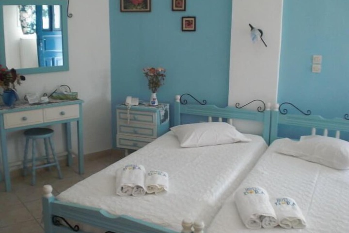 Room 35 of 96