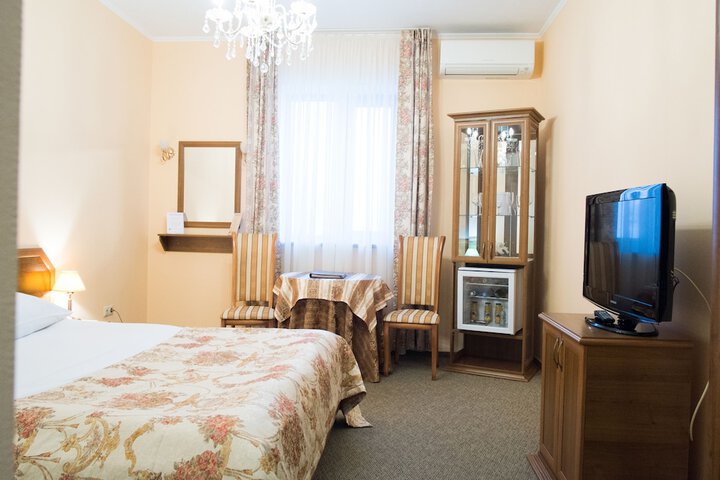 Room 18 of 63
