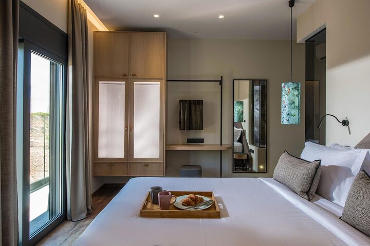 Room 2 of 31