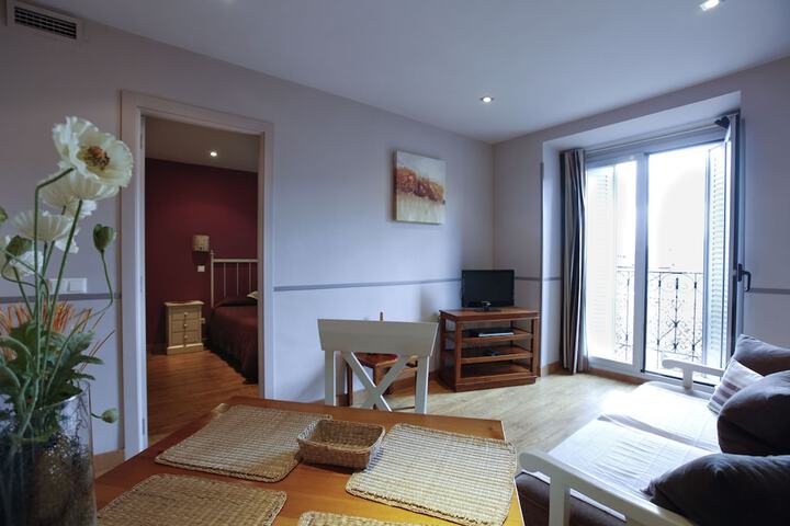 Room 10 of 20