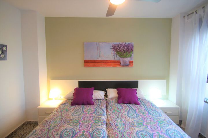 Room 5 of 28