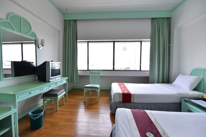 Room 30 of 55