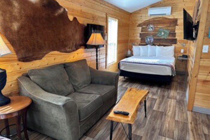 Room 70 of 390