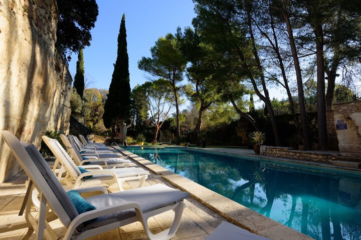 Pool 38 of 70