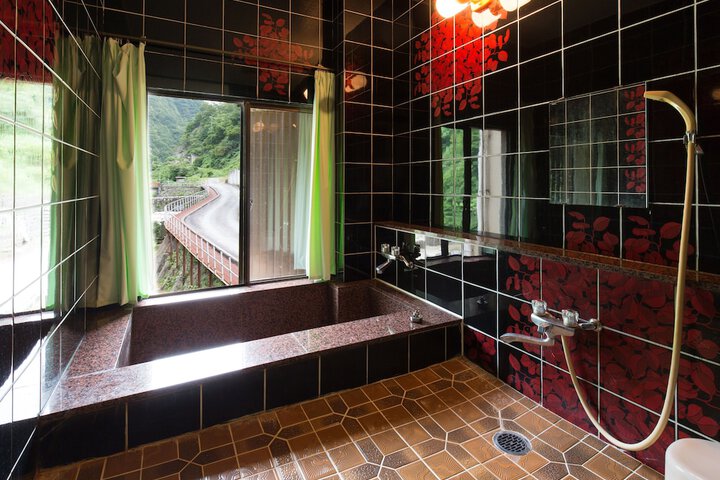 Clean Restrooms