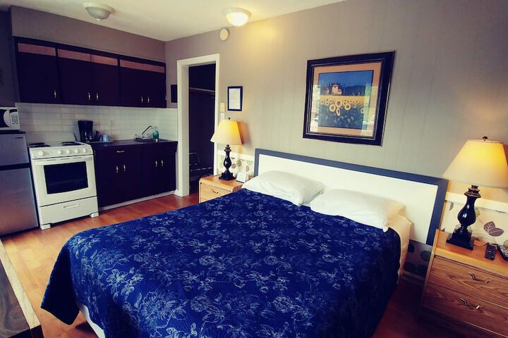 Room 3 of 11
