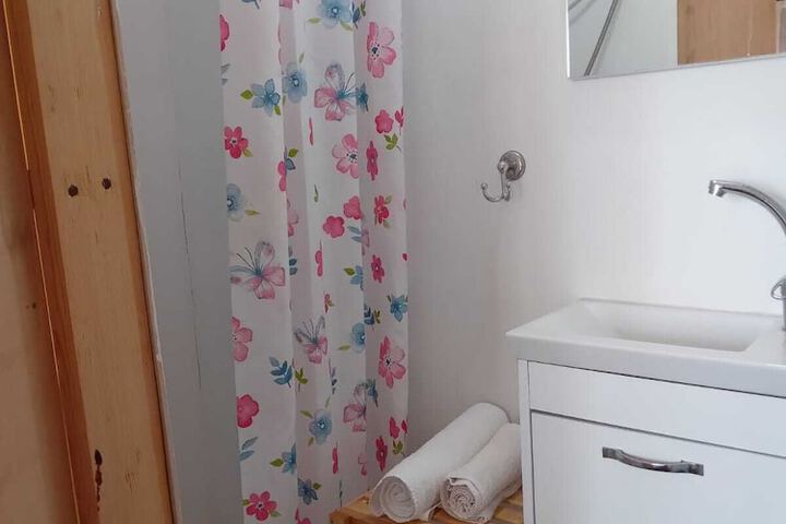 Room 82 of 138