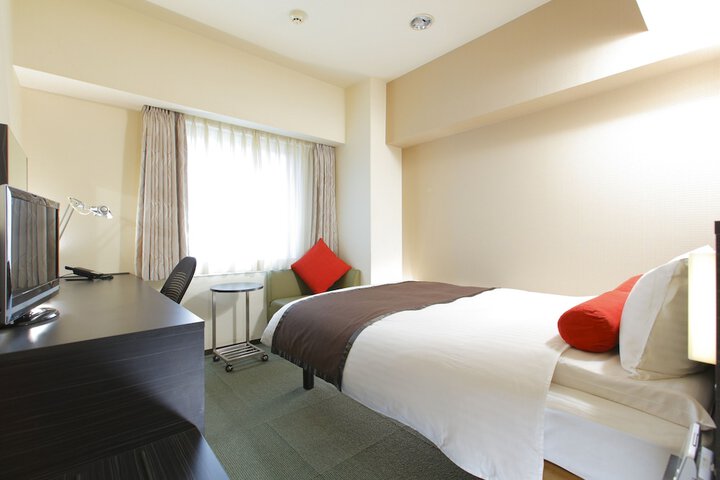 Room 10 of 53