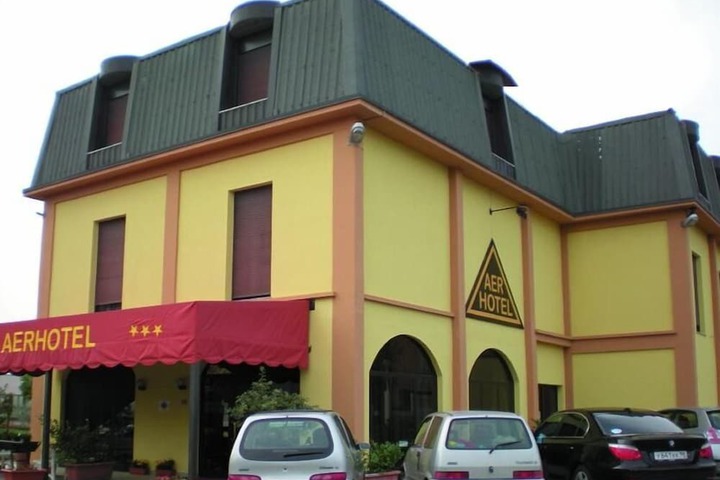 Hotel 38 of 47