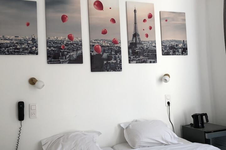 Room 4 of 46