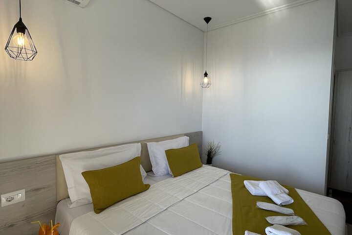 Room 32 of 111