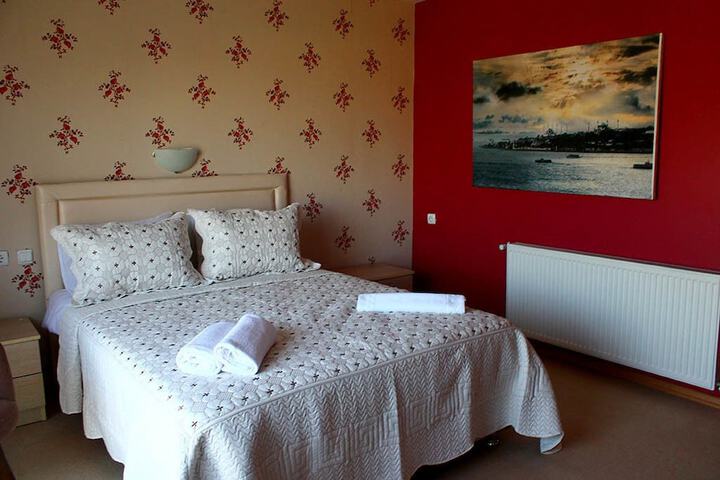 Room 21 of 29