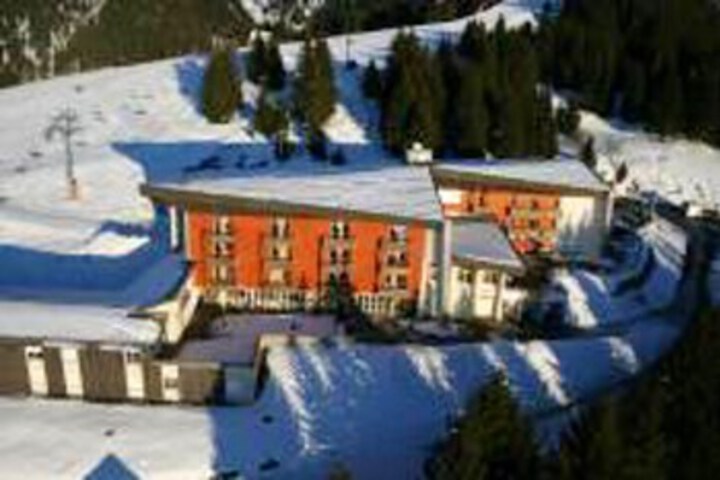 Hotel 7 of 44