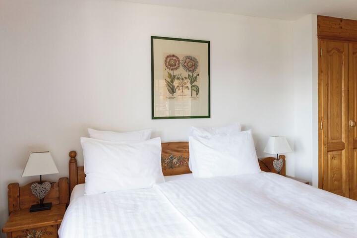 Room 20 of 101