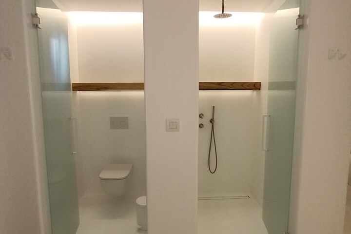 Room 122 of 142