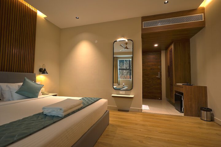Room 5 of 49